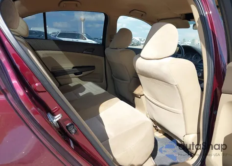 2010 Honda Accord 2.4 Lx z USA, uszkodzony, nr VIN 1HGCP2F34AA005186